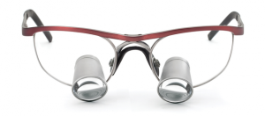 ExamVision lupebrille med Sport ramme. Foto.